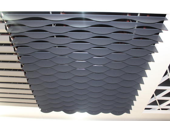 Покрытый порошком Рустпрооф Дж в форме алюминиевый цвет белизны потолка Х200 дефлектора
