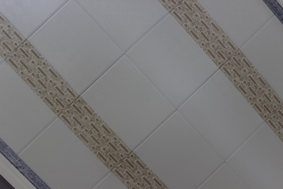 Классицистические панели потолка ванной комнаты ранг сплав 325mm x 325mm AA алюминиевый